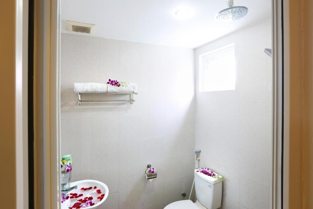 Hilary Hotel Da Nang Exterior photo